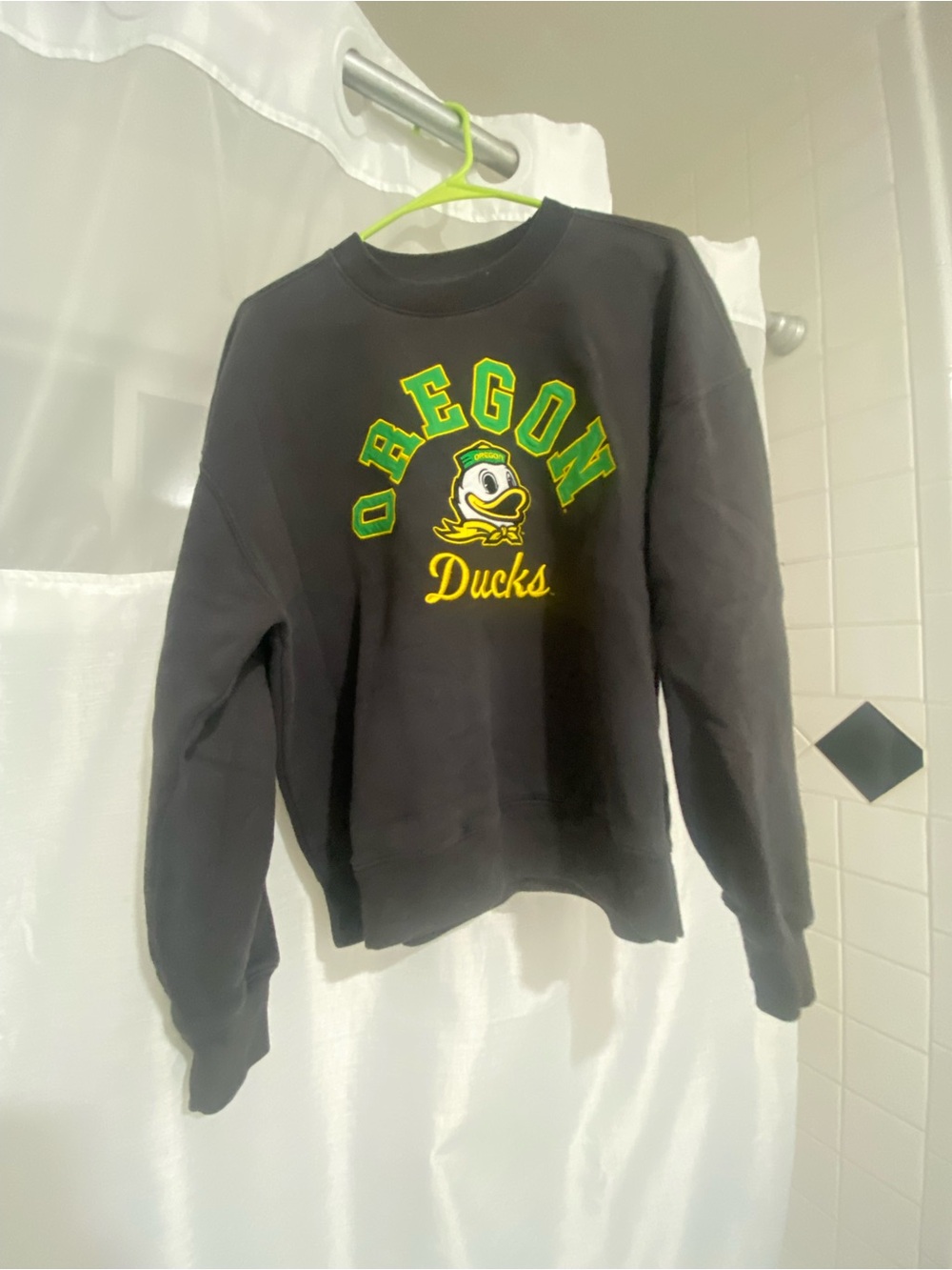 Hollister Black Crewneck Sweatshirt with Green and Yellow Oregon Ducks Logo